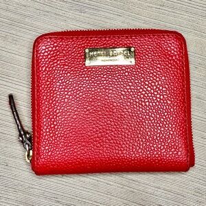 Henri Bendel Red Pebble Leather Bifold Zipper Wallet w/ Gold Hardware - 4” x 5”